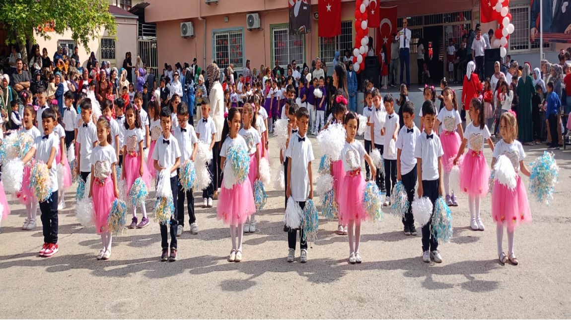 Okulumuzda 23 Nisan Ulusal Egemenlik ve Çocuk Bayramı Kutlamaları